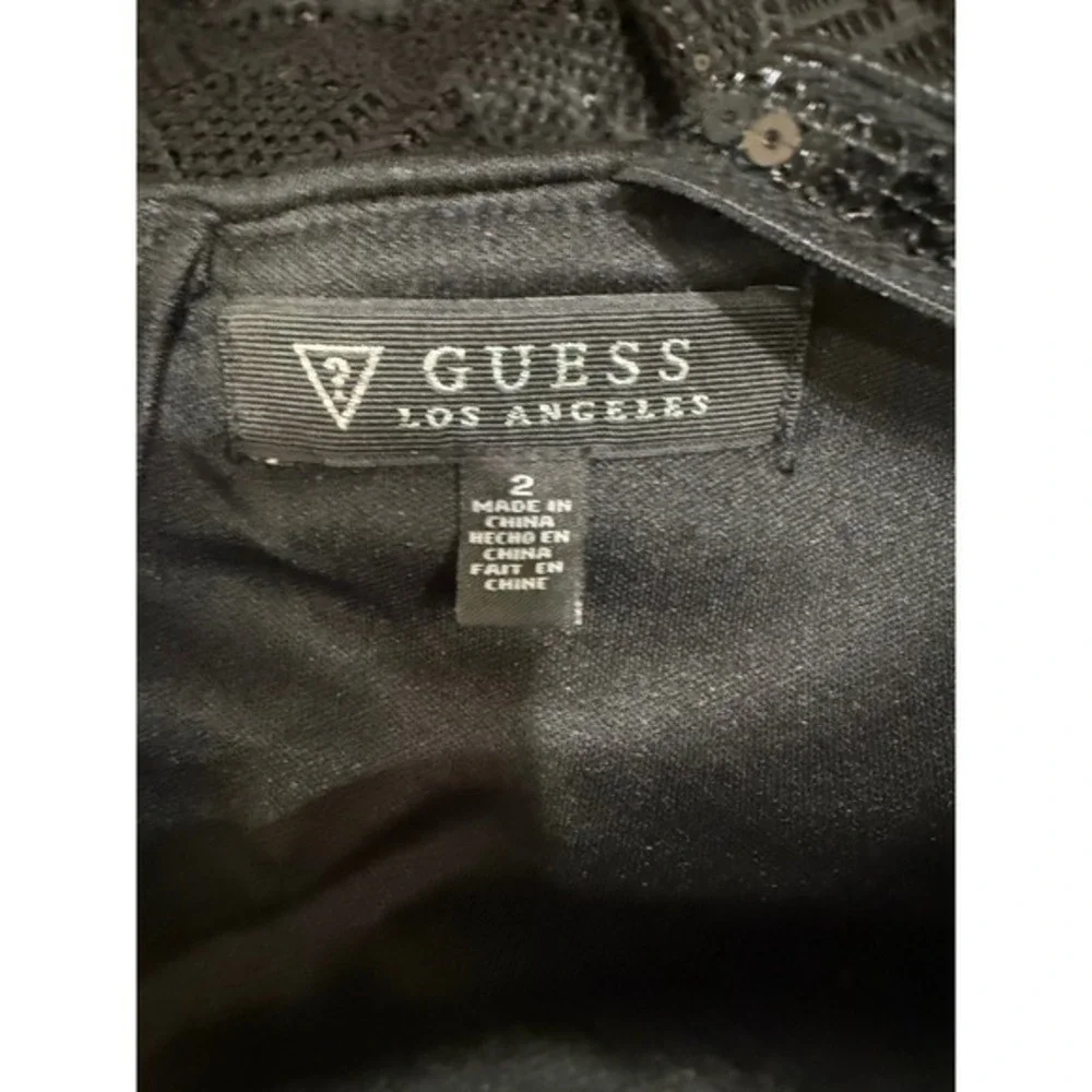 Guess sleeveless fit
